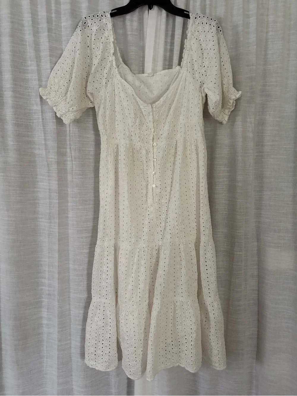 NWOT White Eyelet Tiered Dress - Picture 2 of 4